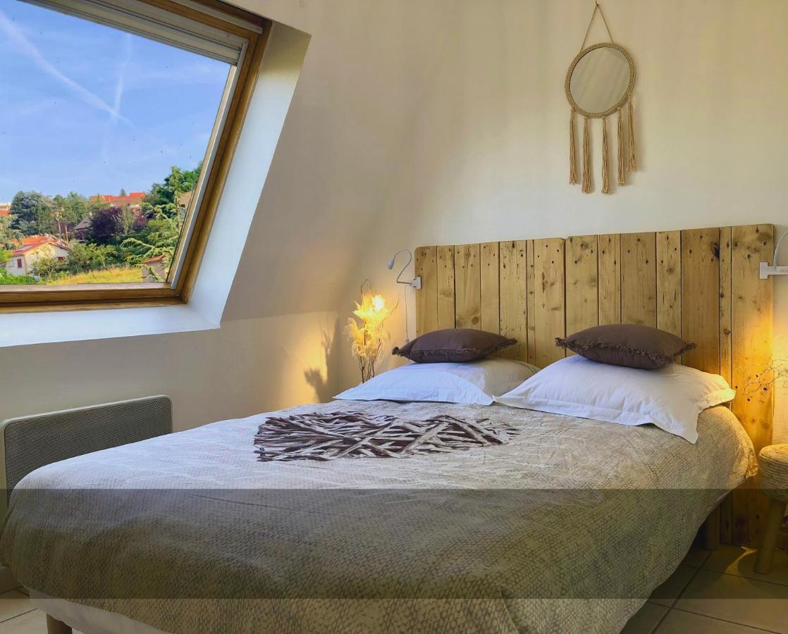 Appartement les combles d agate à Sorbiers  Extérieur photo